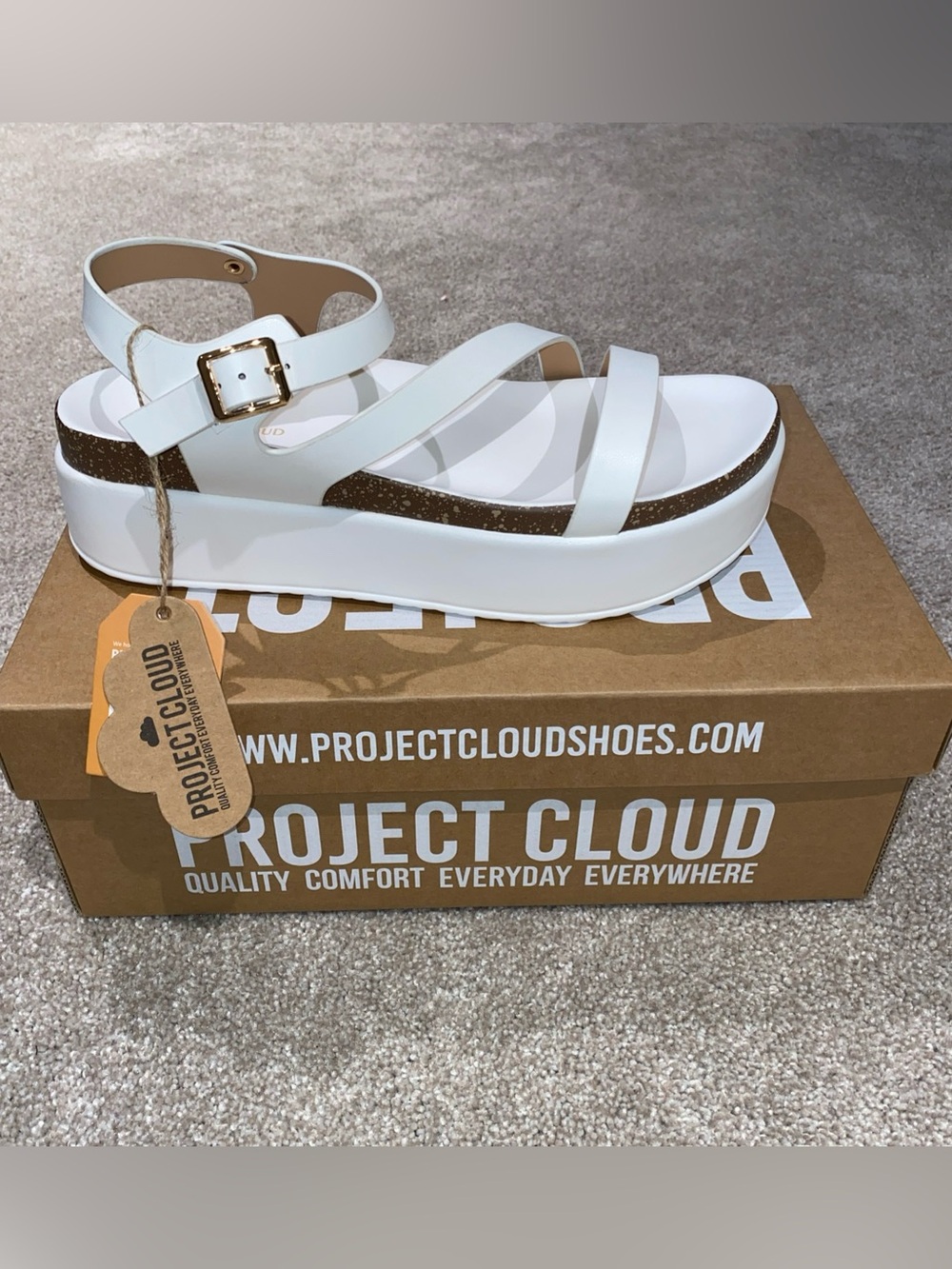 Project Cloud White Mellow Wedge Sandals Size 8 New With Box Summer Spring